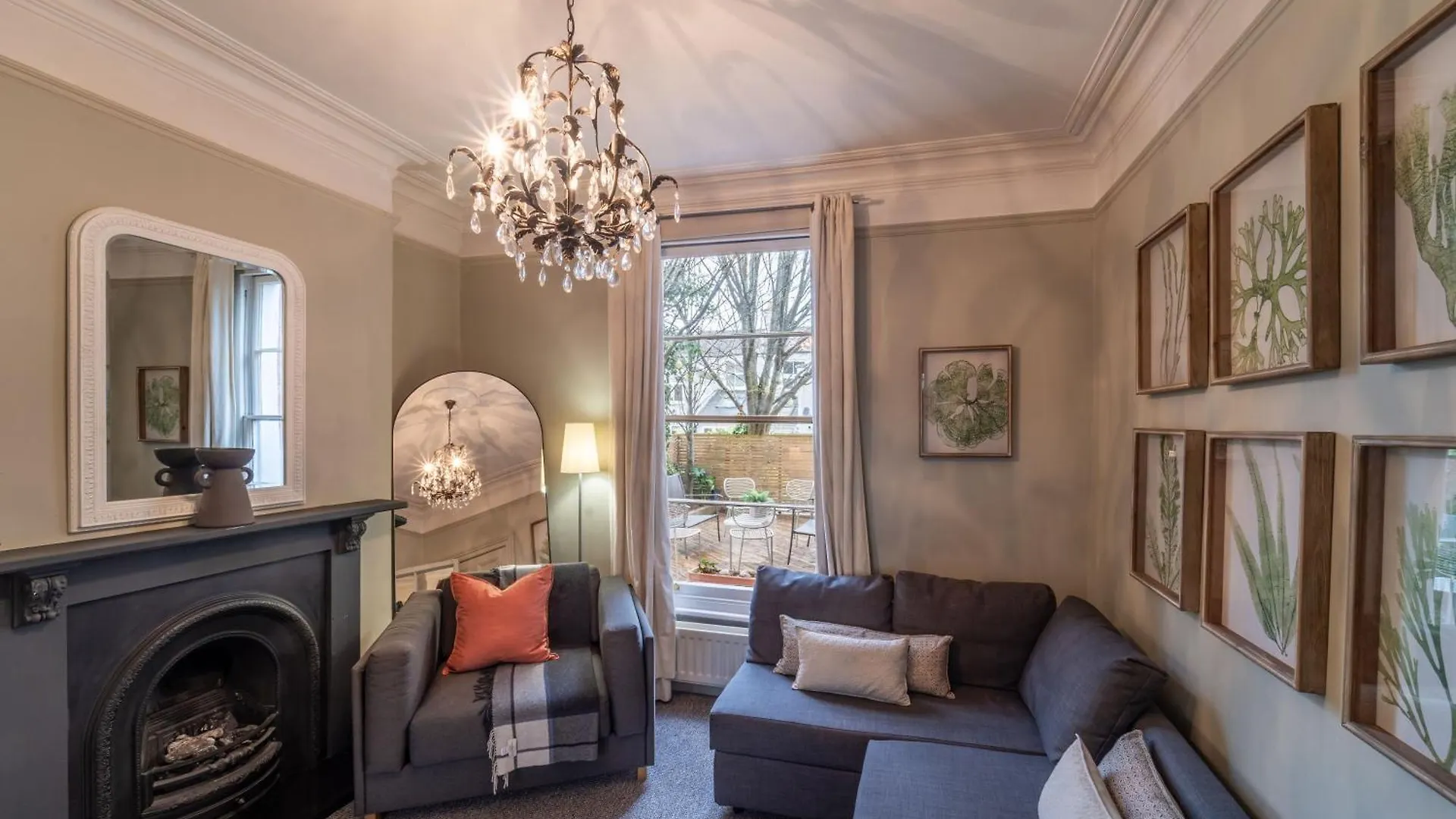 Holiday home Victorian Townhouse 5 Bedrooms Cheltenham United Kingdom