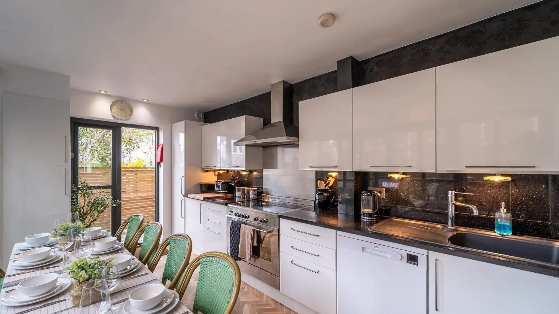 Holiday home Victorian Townhouse 5 Bedrooms Cheltenham