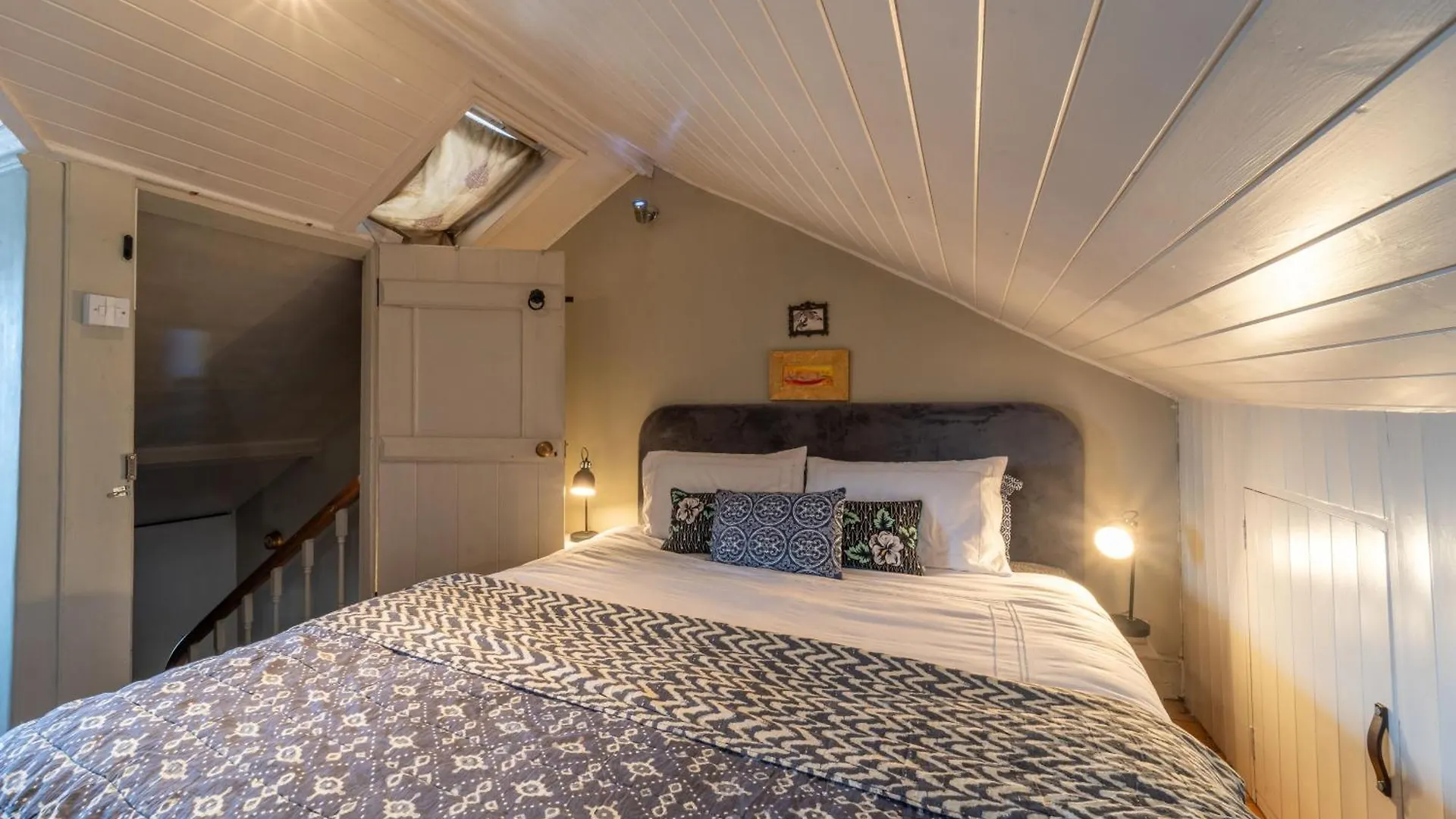 Victorian Townhouse 5 Bedrooms Cheltenham Holiday home